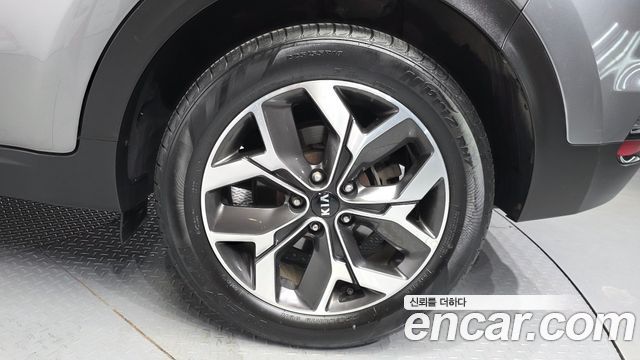 Kia Sportage The Bold Diesel 2.0 2WD Prestige 2019 — фото 5