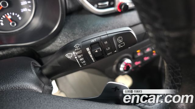 Kia Sportage The Bold Diesel 2.0 2WD Prestige 2019 — фото 20