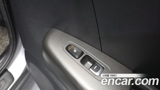 Kia Sportage The Bold Diesel 2.0 2WD Prestige 2019 — фото 30