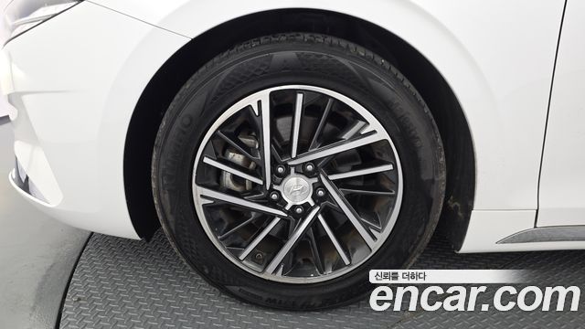 Hyundai Grandeur (IG) 2.5 Premium Choice 2020 — фото 5