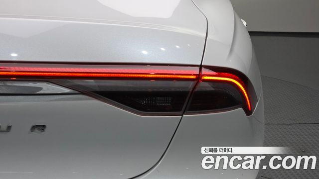 Hyundai Grandeur (IG) 2.5 Premium Choice 2020 — фото 23