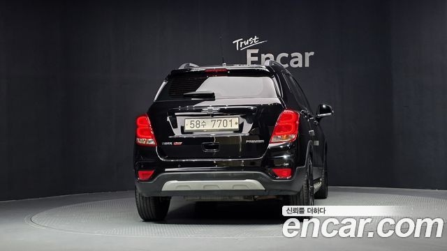 Chevrolet Trax 1.4 Perfact Black 2019 — фото 4