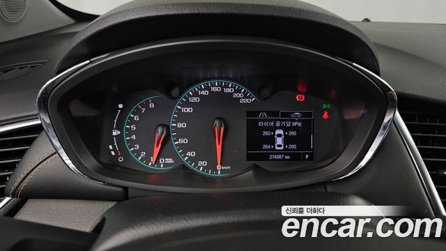 Chevrolet Trax 1.4 Perfact Black 2019 — фото 8