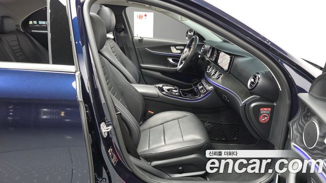 Mercedes-Benz E-Class (W213) E220d Avantgarde 2017 — фото 11
