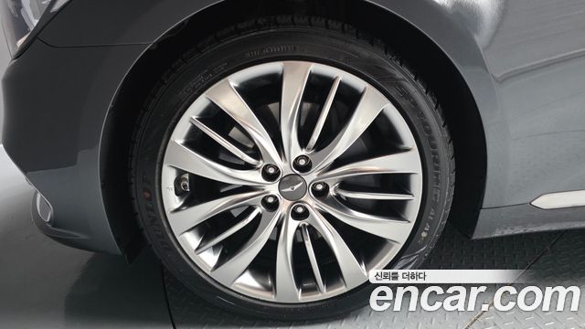 Genesis G80 3.3 GDI AWD Premium Luxury 2017 — фото 5