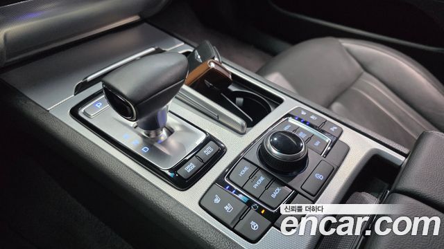Genesis G80 3.3 GDI AWD Premium Luxury 2017 — фото 9