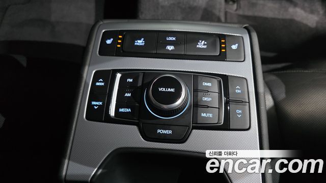 Genesis G80 3.3 GDI AWD Premium Luxury 2017 — фото 29