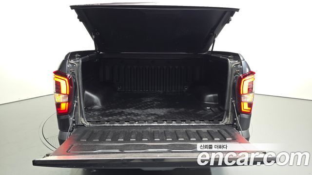KG Mobility (SsangYong) Rexton Sports Diesel 2.2 2WD Prestige 2018 — фото 27