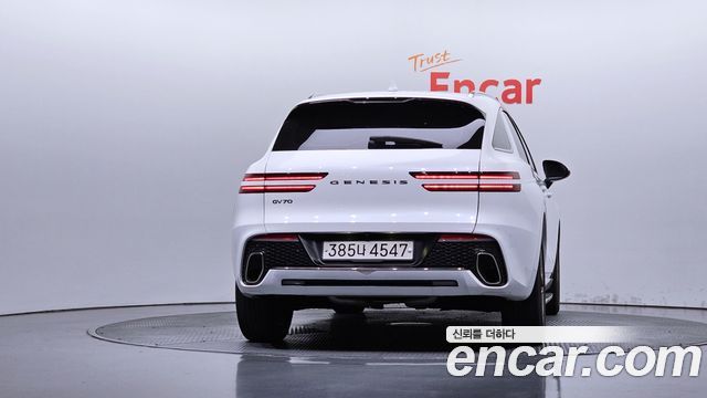 Genesis GV70 2.5T Gasoline 2WD 2021 — фото 4