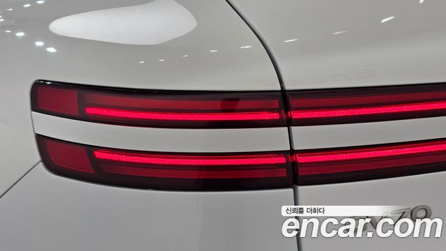 Genesis GV70 2.5T Gasoline 2WD 2021 — фото 23