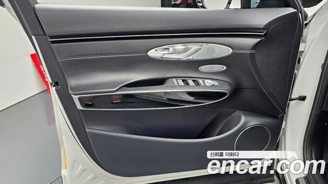 Genesis GV70 2.5T Gasoline 2WD 2021 — фото 24