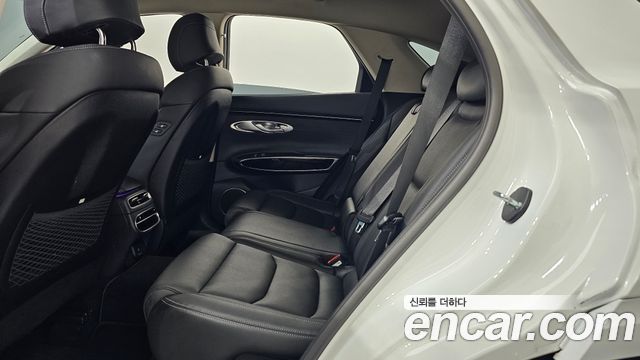 Genesis GV70 2.5T Gasoline 2WD 2021 — фото 26