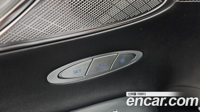 Genesis GV70 2.5T Gasoline 2WD 2021 — фото 30