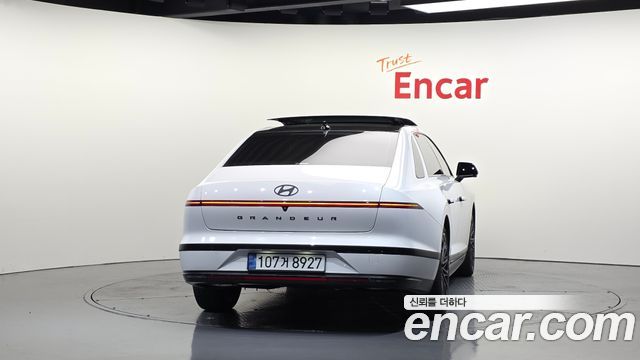 Hyundai Grandeur Hybrid (GN7) Calligraphy 2024 — фото 4