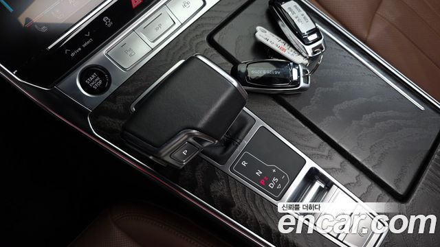 Audi A6 (C8) 45 TFSI Premium 2023 — фото 9