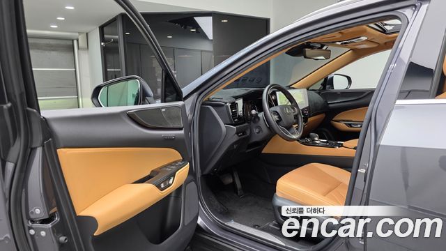 Lexus NX350h (II) Luxury 2024 — фото 10