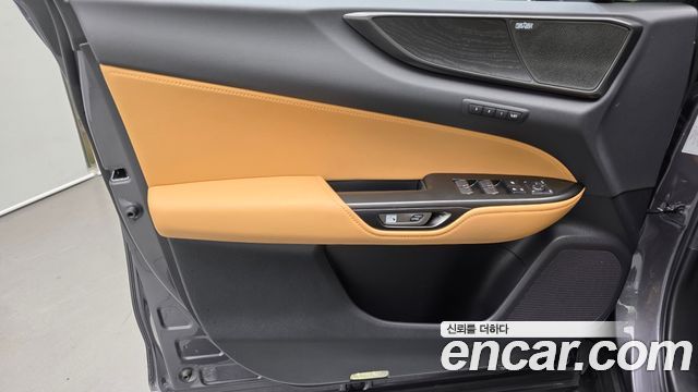 Lexus NX350h (II) Luxury 2024 — фото 24