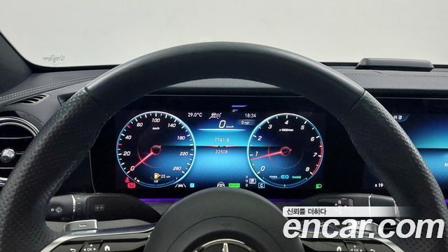 Mercedes-Benz E-Class (W213) E350 4MATIC AMG Line 2023 — фото 8