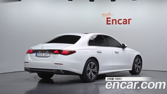Mercedes-Benz E-Class (W214) E200 Avantgarde 2025 — фото 2