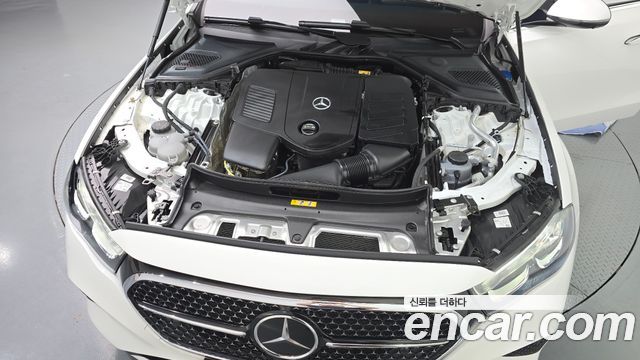 Mercedes-Benz E-Class (W214) E200 Avantgarde 2025 — фото 6