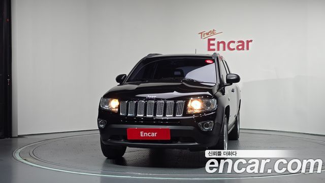 Jeep Compass 2.4 Limited 1st 2013 — фото 3