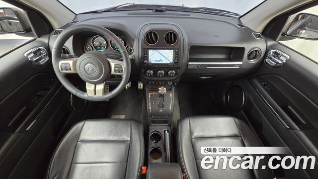 Jeep Compass 2.4 Limited 1st 2013 — фото 7