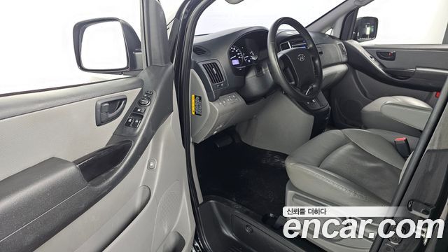 Hyundai Grand Starex Wagon 11-Seater Smart 2019 — фото 10