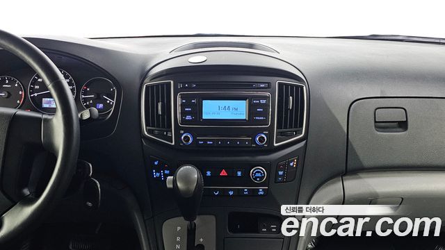 Hyundai Grand Starex Wagon 11-Seater Smart 2019 — фото 15