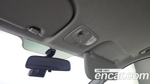 Hyundai Grand Starex Wagon 11-Seater Smart 2019 — фото 19