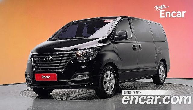 Hyundai Grand Starex Wagon 11-Seater Smart 2019 — фото 1