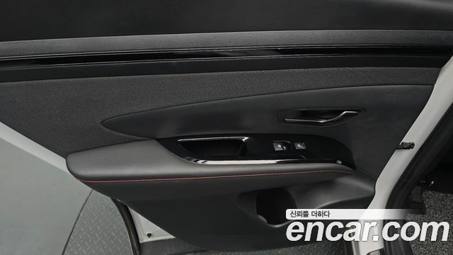 Hyundai Tucson (NX4) Gasoline 1.6 Turbo 4WD N Line Inspiration 2022 — фото 25