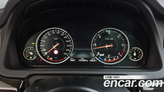 BMW 5 Series GT (F07) GT 30d xDrive 2015 — фото 8
