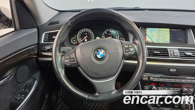 BMW 5 Series GT (F07) GT 30d xDrive 2015 — фото 13