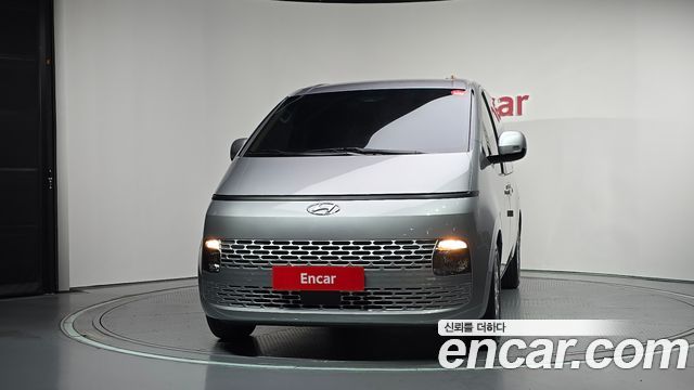 Hyundai Staria Cargo 3-Seater Modern 2024 — фото 3