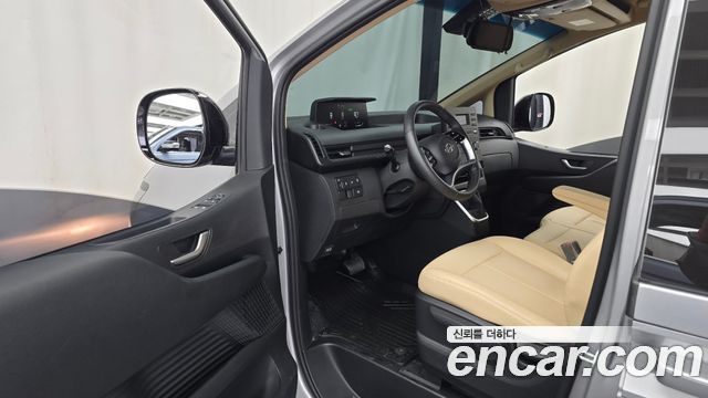 Hyundai Staria Cargo 3-Seater Modern 2024 — фото 10
