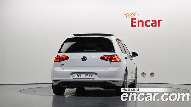 Volkswagen Golf (VII) 2.0 GTD 2015 — фото 4