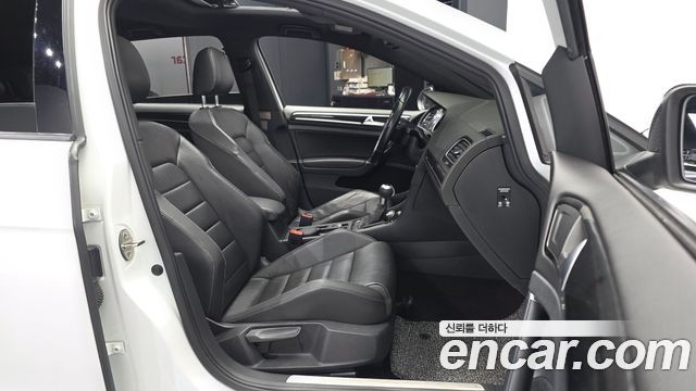 Volkswagen Golf (VII) 2.0 GTD 2015 — фото 11