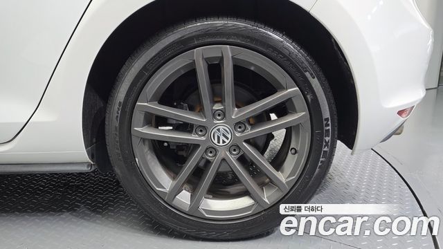 Volkswagen Golf (VII) 2.0 GTD 2015 — фото 21