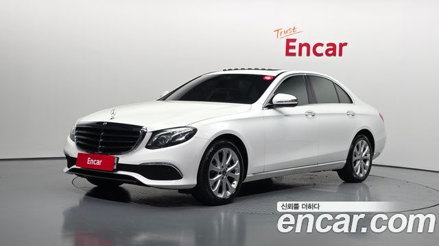 Mercedes-Benz E-Class (W213) E220d Exclusive 2019 — фото 1