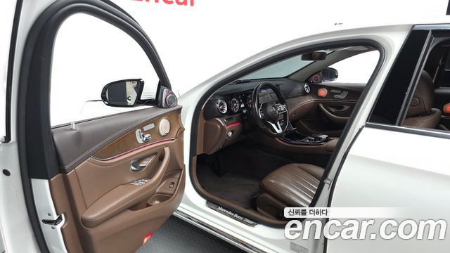Mercedes-Benz E-Class (W213) E220d Exclusive 2019 — фото 10
