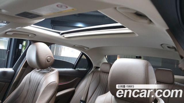Mercedes-Benz E-Class (W213) E220d Exclusive 2019 — фото 19
