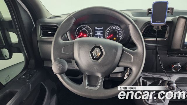 Renault Korea Master 2.3 Van S 2022 — фото 14