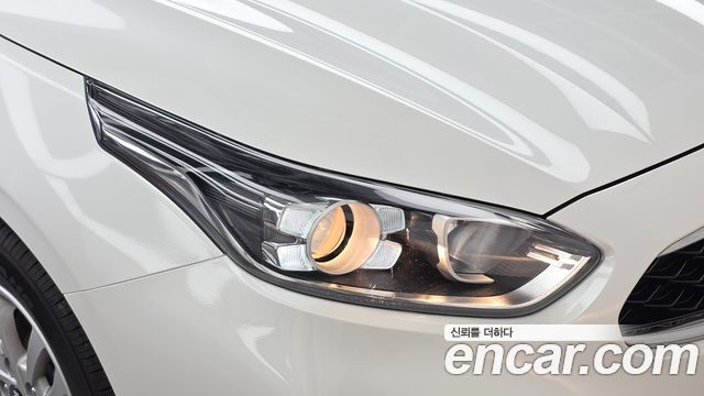 Kia K3 Trendy 2020 — фото 22