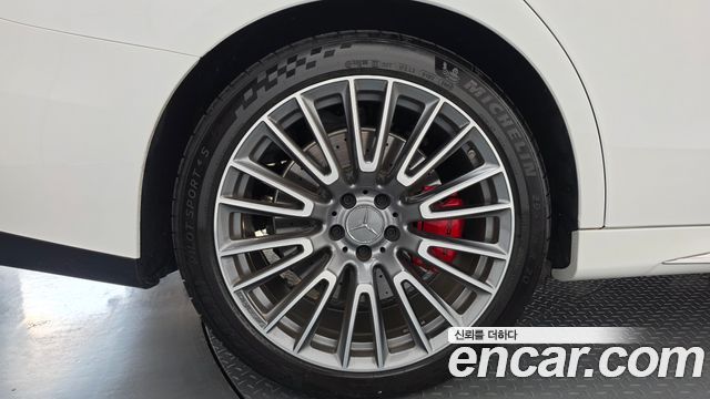 Mercedes-Benz E-Class (W214) AMG E53e 4MATIC+ 2026 — фото 5