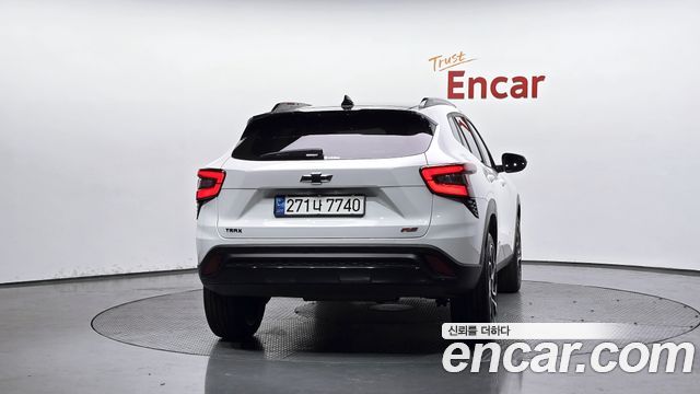 Chevrolet Trax Crossover 1.2 RS 2024 — фото 4