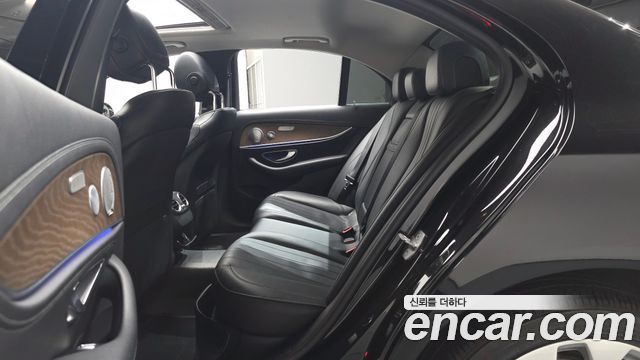 Mercedes-Benz E-Class (W213) E300 Exclusive 2018 — фото 12