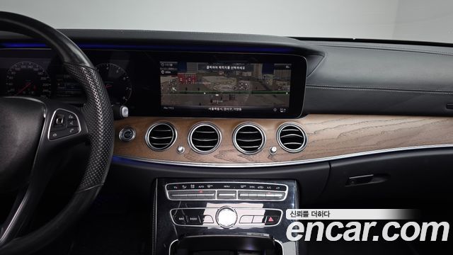 Mercedes-Benz E-Class (W213) E300 Exclusive 2018 — фото 14