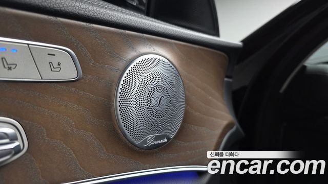 Mercedes-Benz E-Class (W213) E300 Exclusive 2018 — фото 18