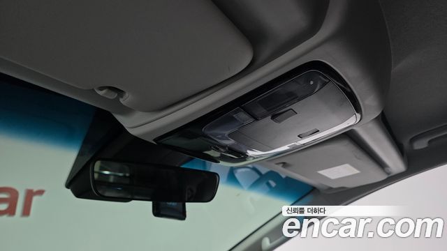 Hyundai Staria L3.5 Cargo 3-Seater Modern 2023 — фото 16
