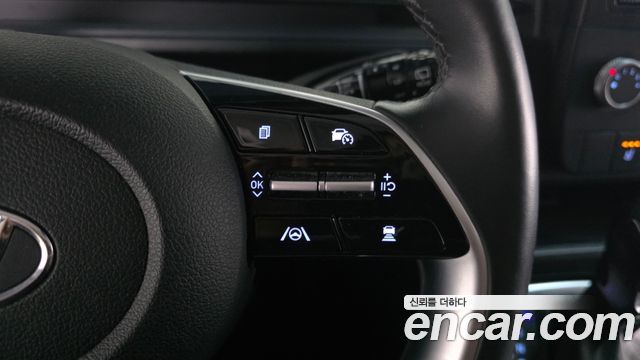 Hyundai Staria L3.5 Cargo 3-Seater Modern 2023 — фото 17